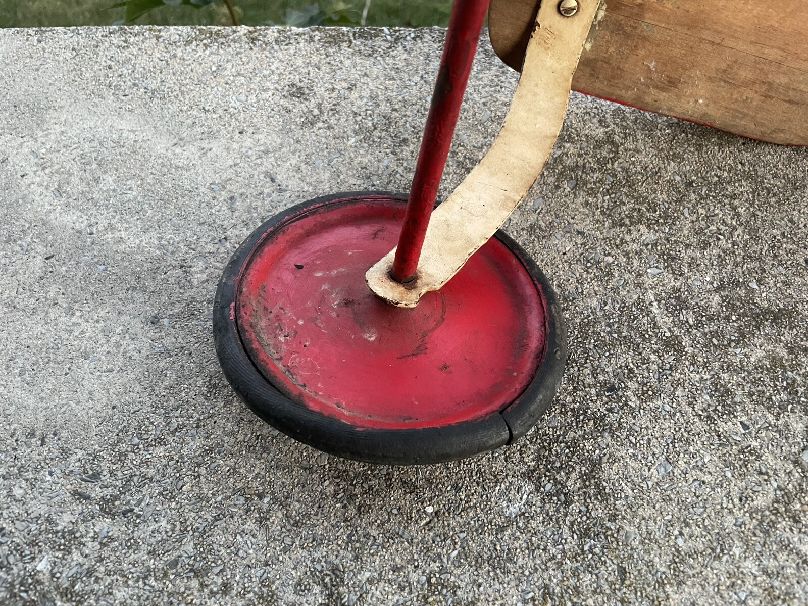 Picture 9 of 12