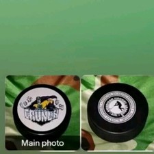 SYRACUSE CRUNCH AHL OFFICIAL HOCKEY PUCK VEGUM MFG. Made = SLOVAKIA 🇸🇰 VINTAGE