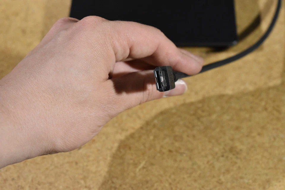 Dell K01B External Optical Drive DVD/CD Enclosure Caddy w/ eSATA cable NO DRIVE - Image 3 of 4