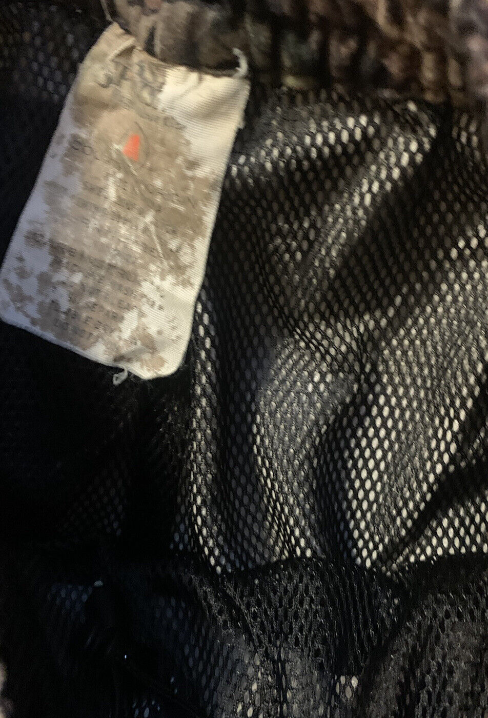 Picture 4 of 8