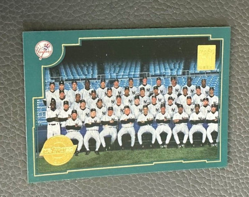 New York Yankees #771 2001 Topps card