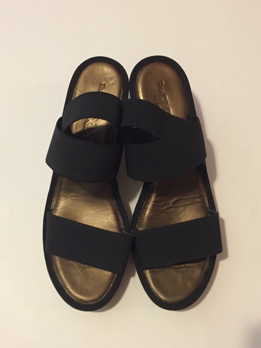 The Flexx Women's Over Step Wedge Sandal Size 11 US Black