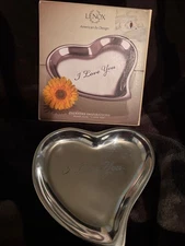 Lenox Everyday Inspirations Collection  5.5" Engraved Heart Dish - New w/box