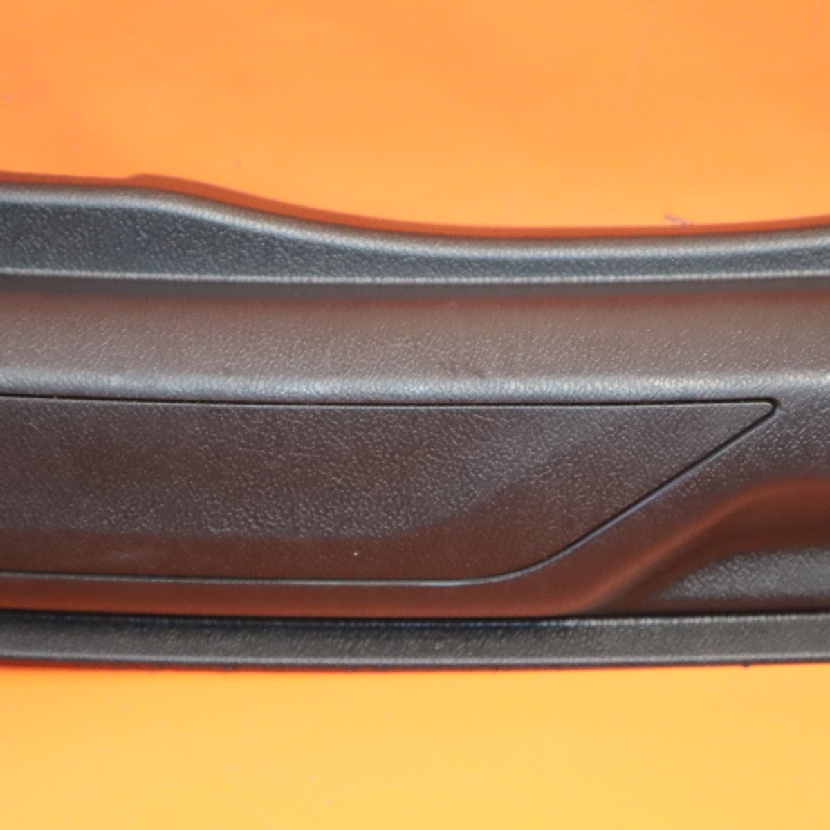 Maserati Levante 2017-2020 Rocker panel P/N 670040406