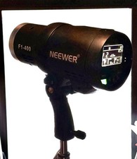 Neewer F1-400 (Profoto Look Alike)