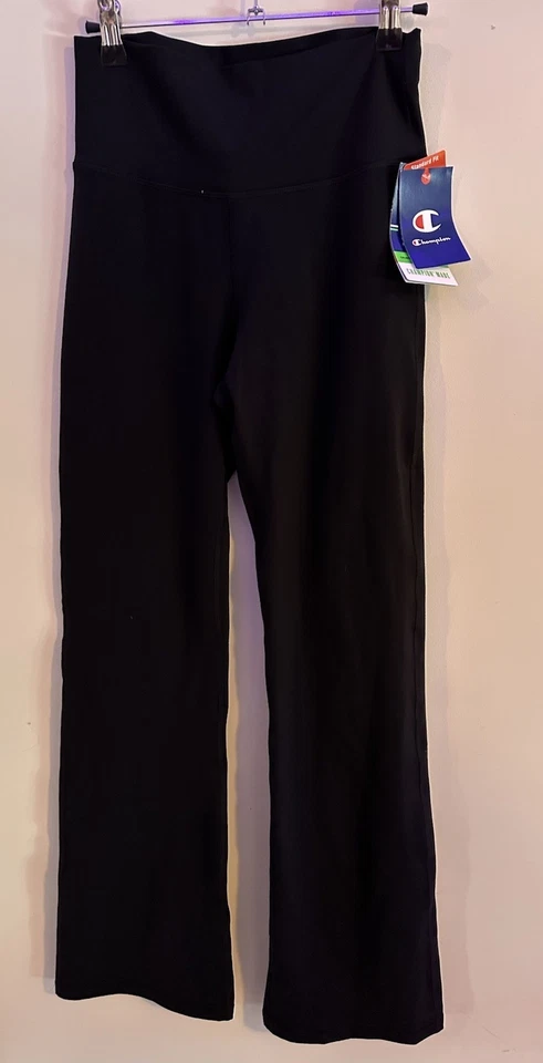 Pantalones de yoga Champion negros acampanados talla mediana ajuste estándar absorbente + antiolor Foto 2 de 4