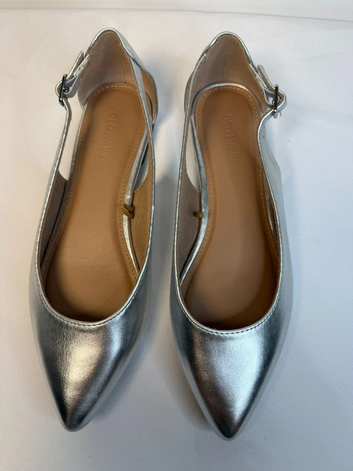 Old Navy Plateado Metálico Slingback Mujer Talla 6 Recortado Planos Preppy Carrera Foto 3 de 4