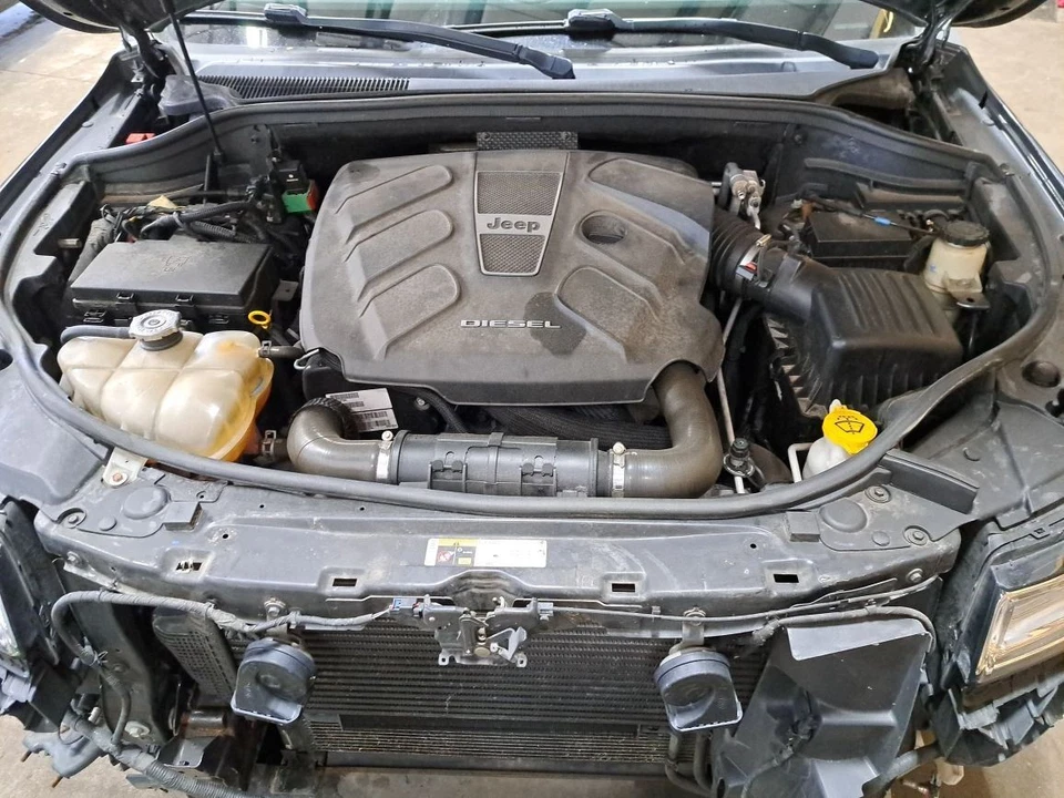 Bomba/motor de dirección asistida Grand Cherokee Sku #4195780 2014 Foto 3 de 4