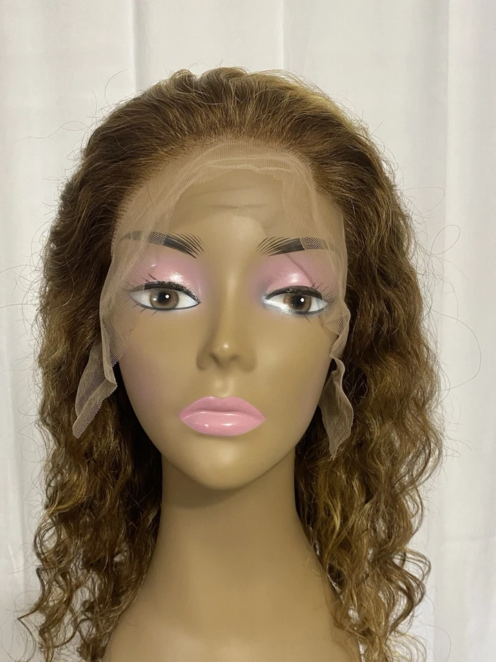 Curly 13x4 Lace Front Wig 4/27 Ombre Honey Blonde Glue Less Pre-Plucked 2O Inch - Image 2 of 4