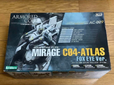 Armored Core Main Core MIRAGE C04-ATLAS FOX EYE Ver. 1:72 Model