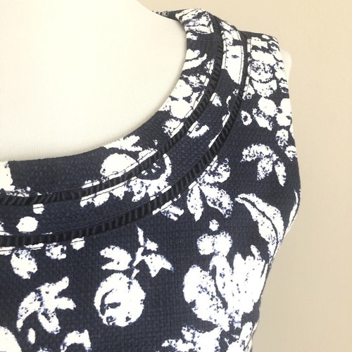 Talbots Fruit Print Shift Dress 6P Navy Preppy Brunch Business Casual Classic - Picture 13 of 14