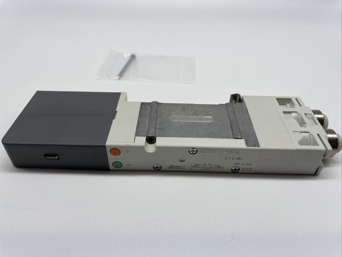 SMC SQ2331-51-C6-Q 5 Port Solenoid Valve Plug In Type DIN Rail - Picture 9 of 9