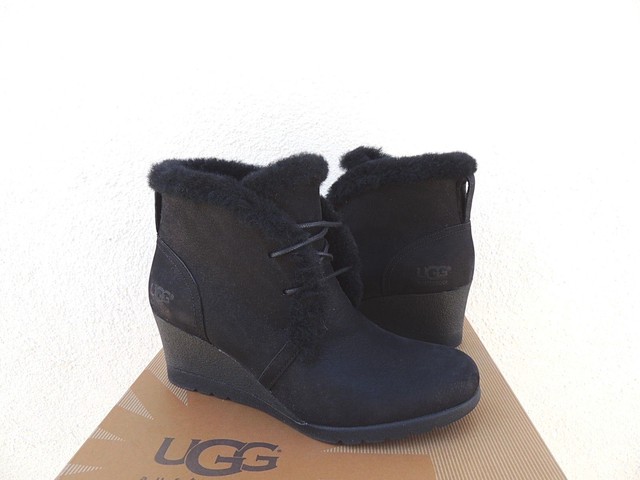 ugg boots 39