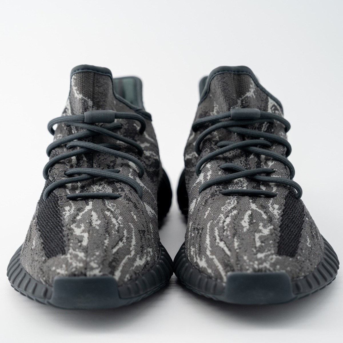 Size 13.5 - adidas Yeezy Boost 350 V2 Low MX Dark Salt | eBay