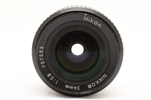 Nikkor Ai-s 24mm F/2.8 Wide Angle MF Lens From Japan *Very Good* #4057 - Picture 3 of 12