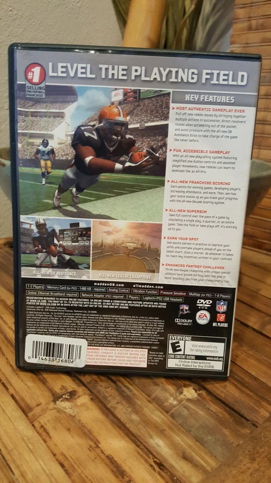 Madden NFL 09 Playstation 2  - Image 2 of 4
