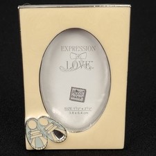 RUSS BERRIE  CO BABY EXPRESSION OF LOVE PICTURE FRAME YELLOW 1.5" X 2.5" NWOT