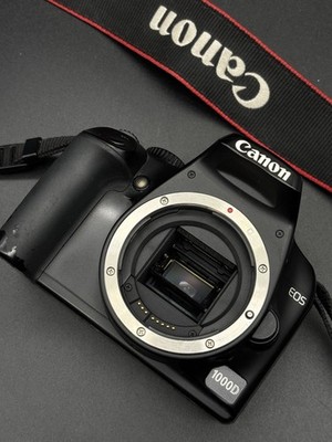 Canon EOS 1000D EOS Rebel XS DSLR / Nur Gehäuse funktioniert