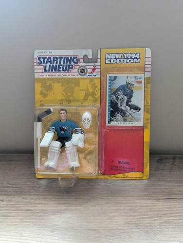 FIGURINA VINTAGE 1995 STARTING LINEUP KENNER ARTURS FRANCESE IRBE SQUALI SAN JOSE - Foto 1 di 4