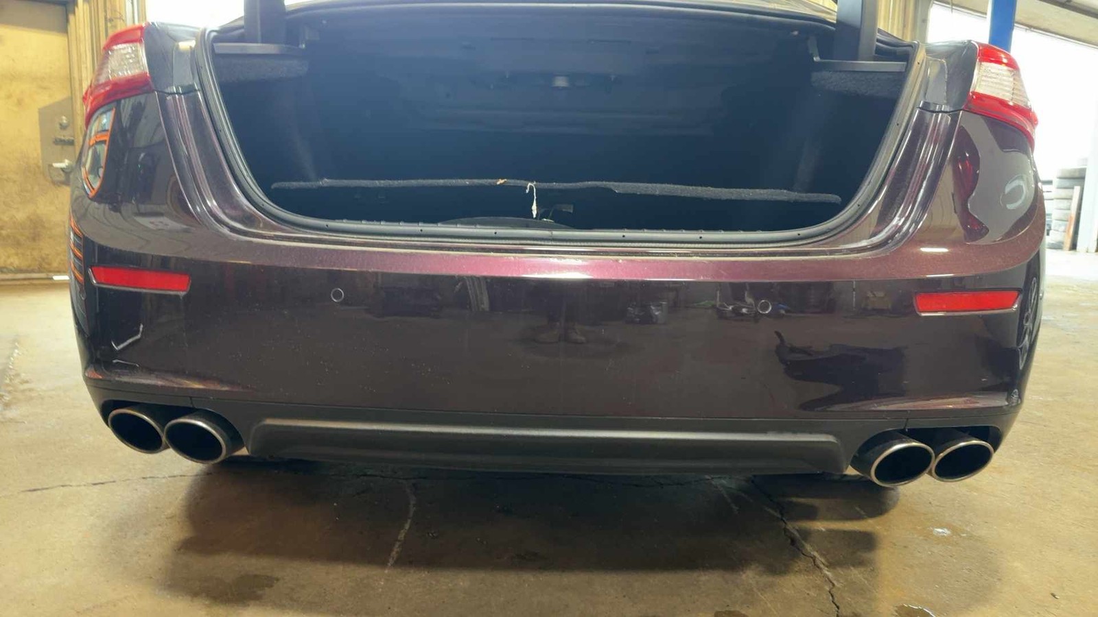 Used Bumper Assembly Rear fits: 2014 Maserati GHIBLI Grade A