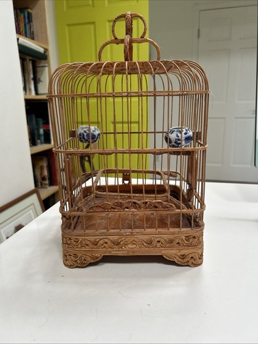ANTIQUE CHINESE BIRD CAGE 13” Lovely and Delicate - 2 Little Seed Bowls - Picture 8 of 8