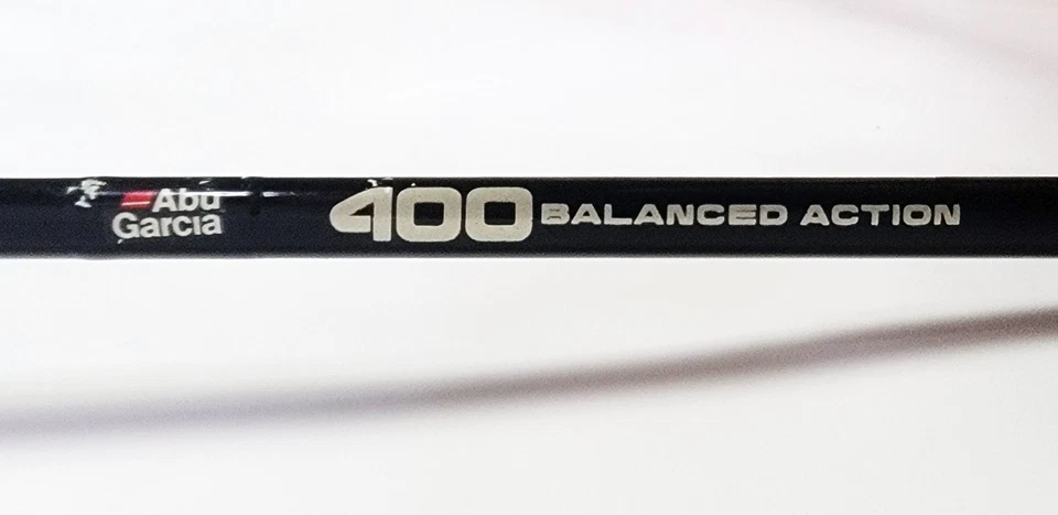 Caña de pescar giratoria Abu Garcia 400 acción equilibrada BS60L 6' Foto 2 de 3