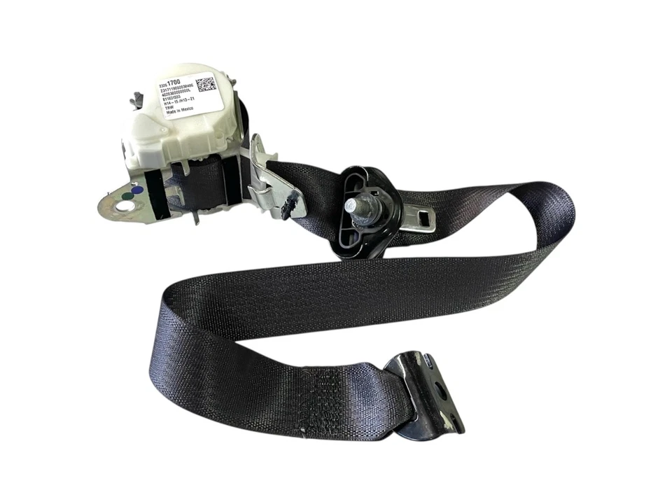 Cinto de segurança traseiro esquerdo 2017 Chevrolet Chevy Silverado 2500 HD - Imagem 2 de 4