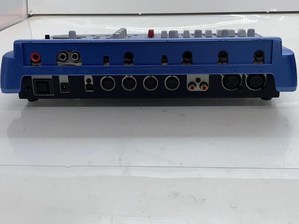 TASCAM US-428 DIGITAL AUDIO WORKSTATION CONTROLLER - Image 2 of 4