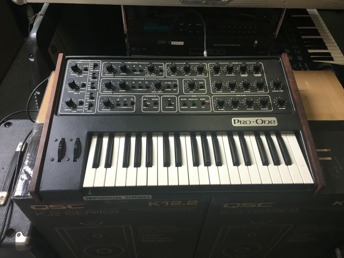 Original Vintage Sequential Circuits PRO ONE Analog Original Vintage Sequential Circuits PRO ONE Analog