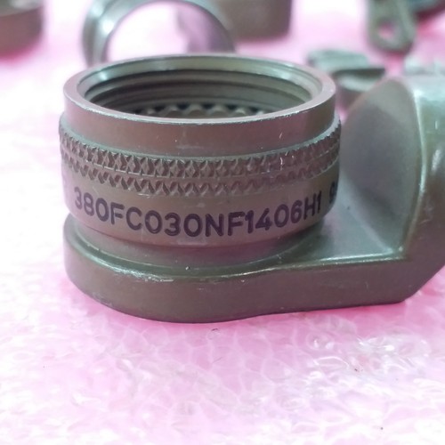 Glenair 6 06324 380FC030NF1406H1 9450 Backshell Cable Clamp Olive Color MIL Set - Picture 3 of 11