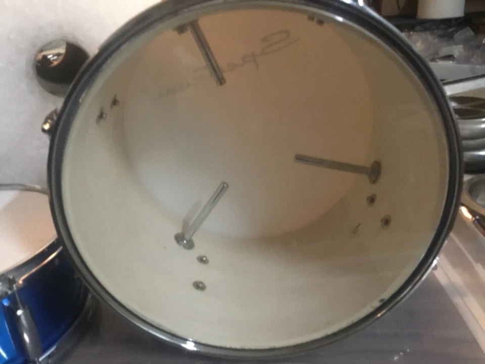 Juego de batería Spectrum Blue Sparkle 10x4 redoblante 13x8" bombo buen estado Foto 4 de 4