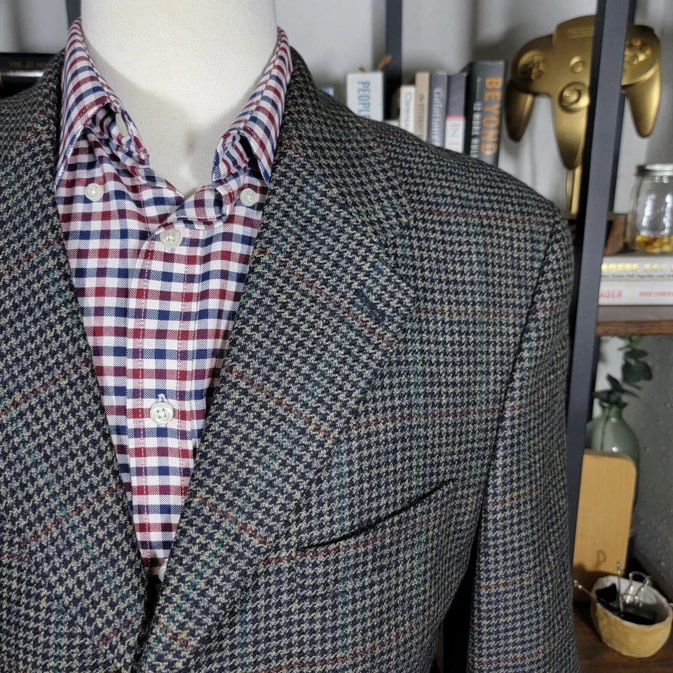 VTG Ralph Lauren Men's Sport Coat Three Button Houndtooth Plaid Wool Size 42R - Image 3 of 4
