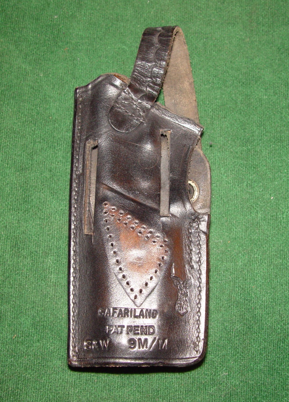 Vintage 1970's SAFARILAND "S&W 9mm" Black Basket Weave Holster fits S&W