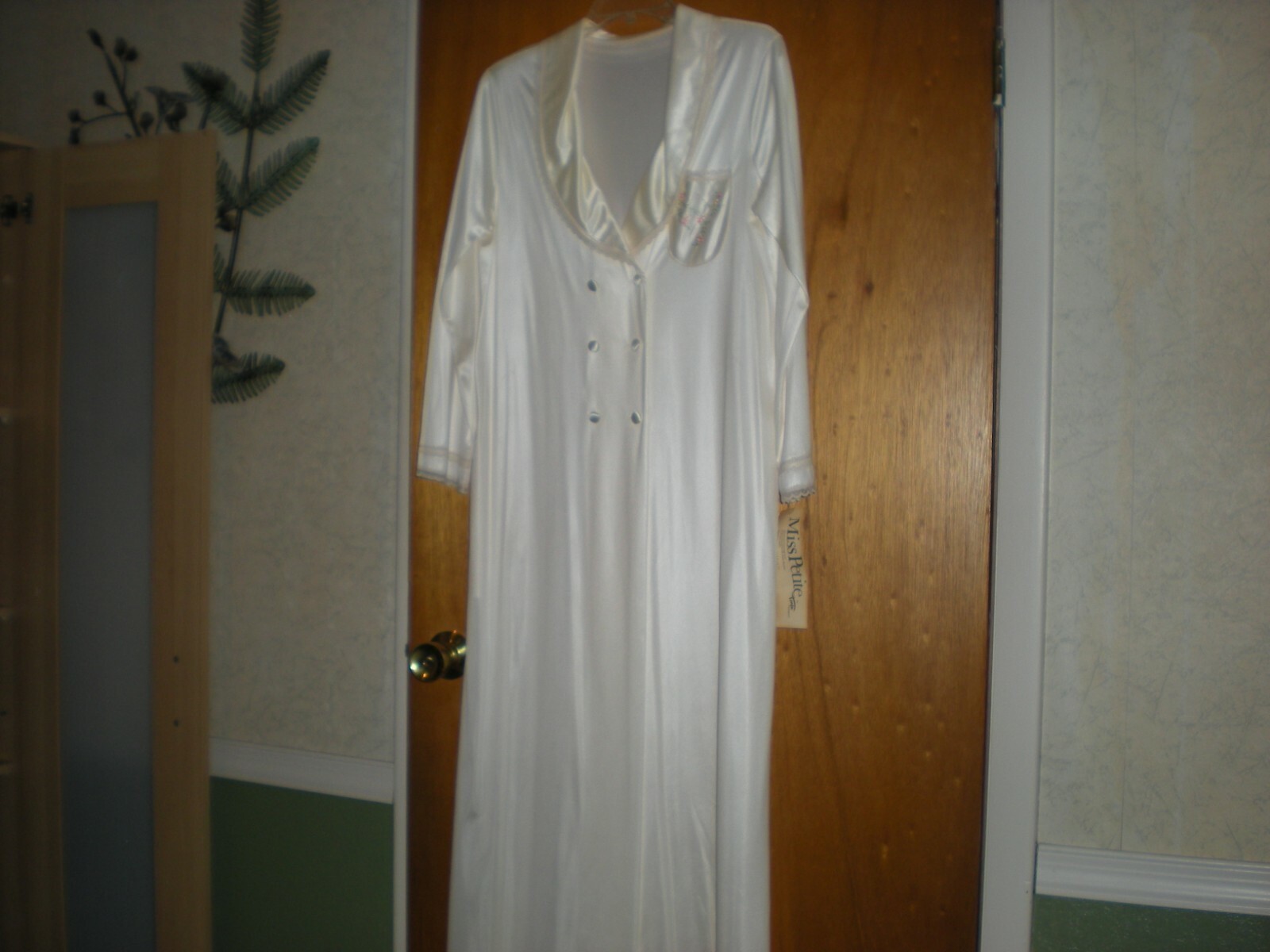 Picture 1 of 7