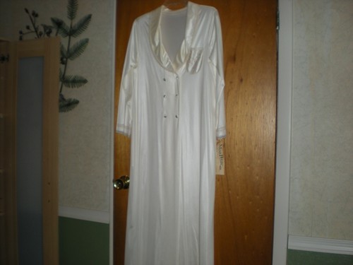 TEMPO Miss Petite Double Breasted Vintage Nylon Robe - RARE & NEW - S or XS
