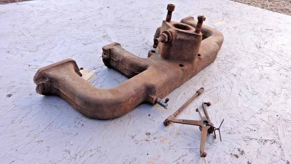 Camión Ford 1946 1947 colector de admisión de 6 cilindros original 1948 1951 F1 F2 Foto 3 de 4