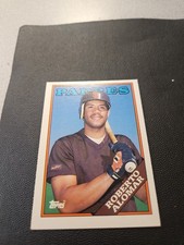 Top 10 Roberto Alomar Baseball Cards 12