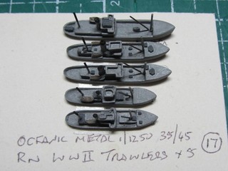 RN WWII Trawlers x 5 by Oceanic Scale 1/1250  Ship Model
