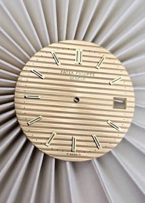 Patek Philippe Nautilus Dial Ref. 3700 for gold cases, type 3 Sigma