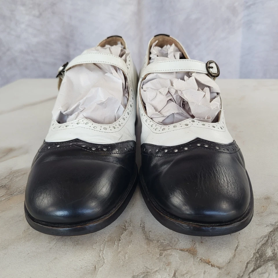 Vintage MarcO' Polo Mary Jane Wingtip Spectator Women's US Size 7 UK 5 White - Image 2 of 4