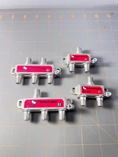 LOT OF 4 - Commscope SV-2G SV-3BG SV-4G Digital Coaxial Splitters 2-4 Way