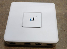 Ubiquiti Networks UniFi Security Gateway 1000Mbps Gigabit USG with powercord