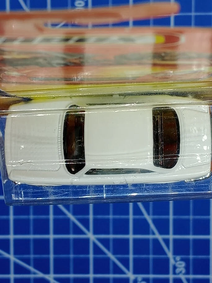 Matchbox Alfa Romeo Giulia Sprint GTA, Blanco, #32, MBX Metal MONMC Foto 4 de 4