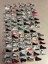 2D 3D Silicone Sneaker Keychain - Air Jordan 1-16 , Yeezy 350, 500, 750 New