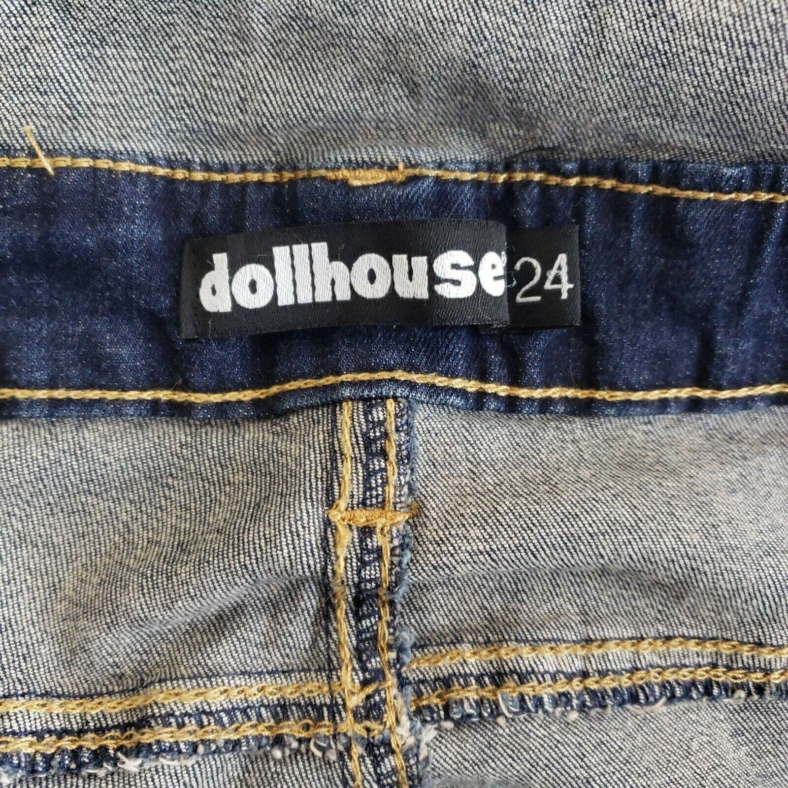 Dollhouse Skinny Leg Cropped Overalls Womens Size… - image 5