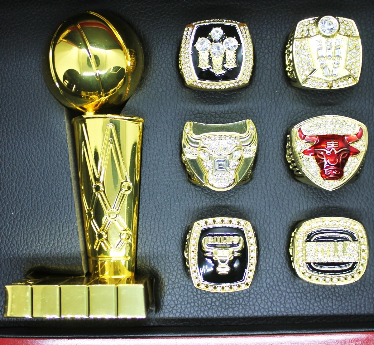 Complete Set of All 6 Chicago Bulls Championship Rings Sells for