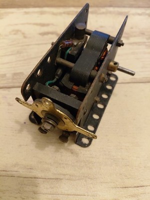 Meccano E20R Seitenplattenmotor Vorkrieg getestet funktioniert gut