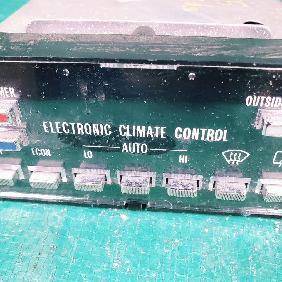 82 85 Cadillac Eldorado Seville Climate Control Unit Heater AC Switch - Image 4 of 4