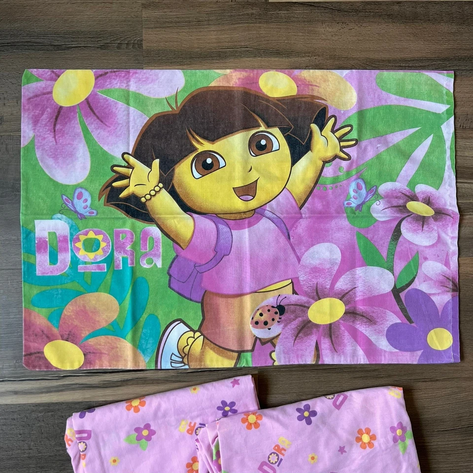 Y2K Dora The Explorer "2010" Toddler 3-Piece Pink Bedding Set - Image 2 of 4
