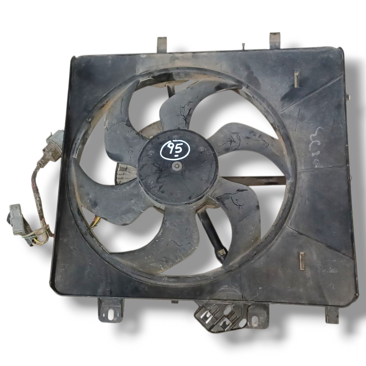 Ventola del radiatore per Citroen C2/C3 1.4 HDi cod: 1831435016